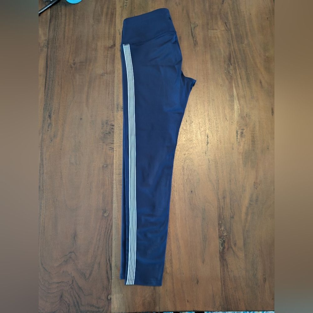 NWOT Splendid Navy White Stripe Leggings Women’s Small